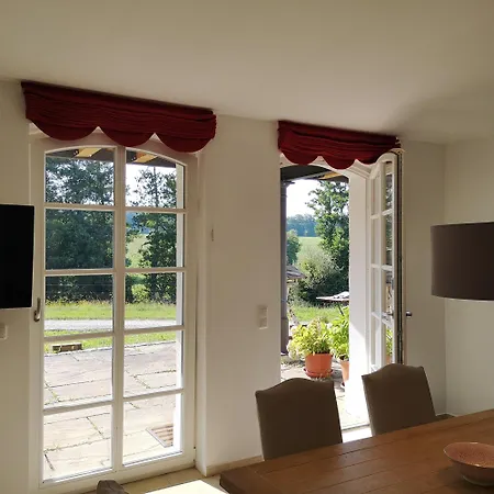 Gutshof In Seenaehe Апартаменты *
