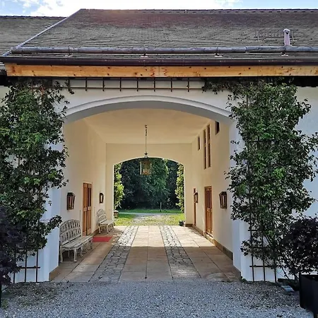 Gutshof In Seenaehe Appartement Dießen am Ammersee